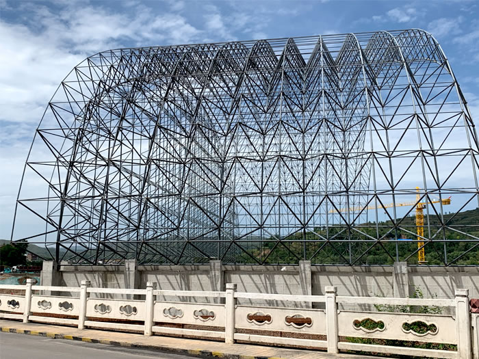 新沂山寨矿储煤棚网架